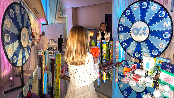 Kravis 12 10 22 game wraps prize wheel